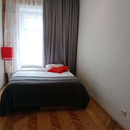 Квартира На Кулиша 41 Λβιβ Εξωτερικό φωτογραφία