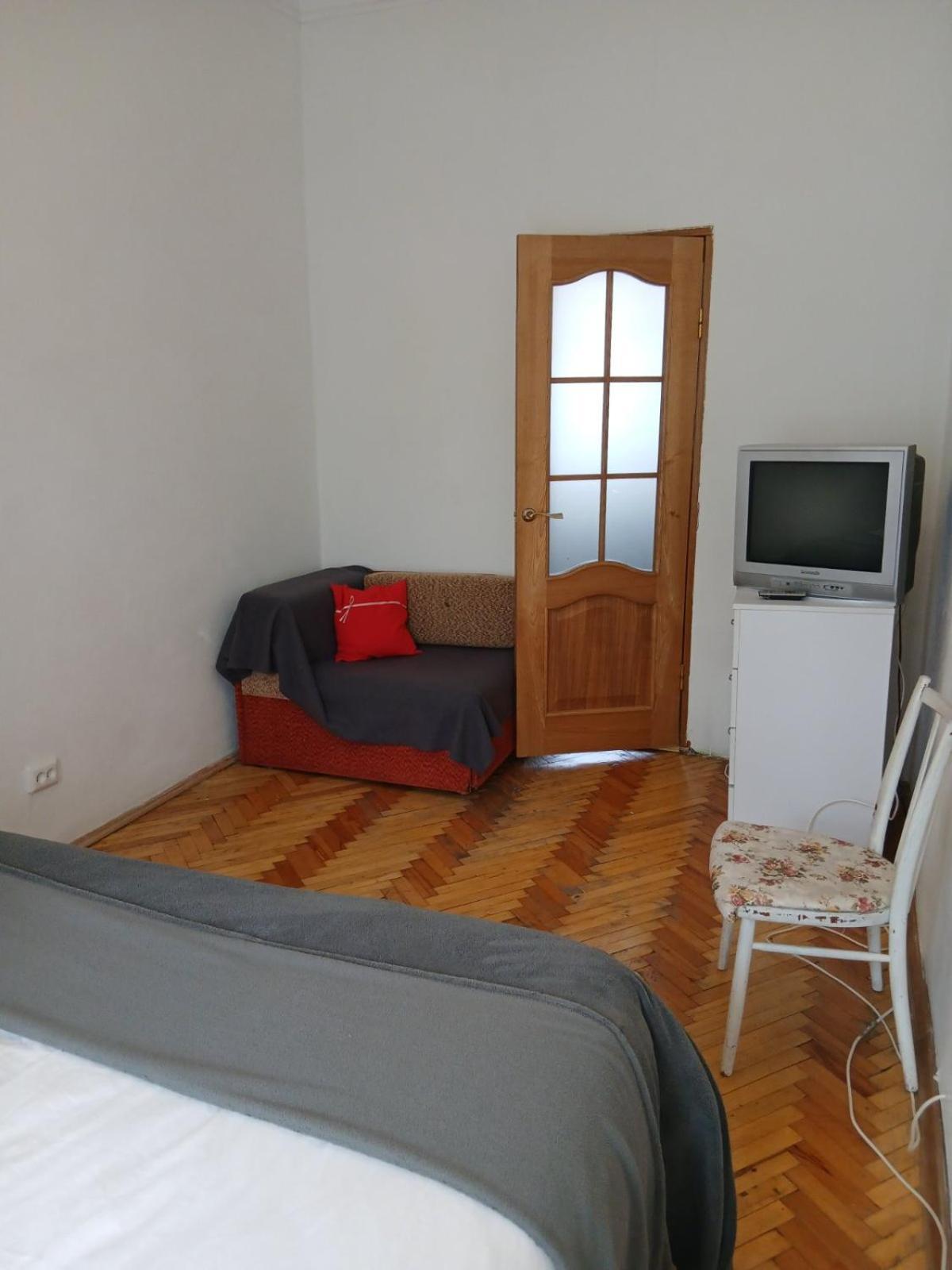 Квартира На Кулиша 41 Λβιβ Εξωτερικό φωτογραφία